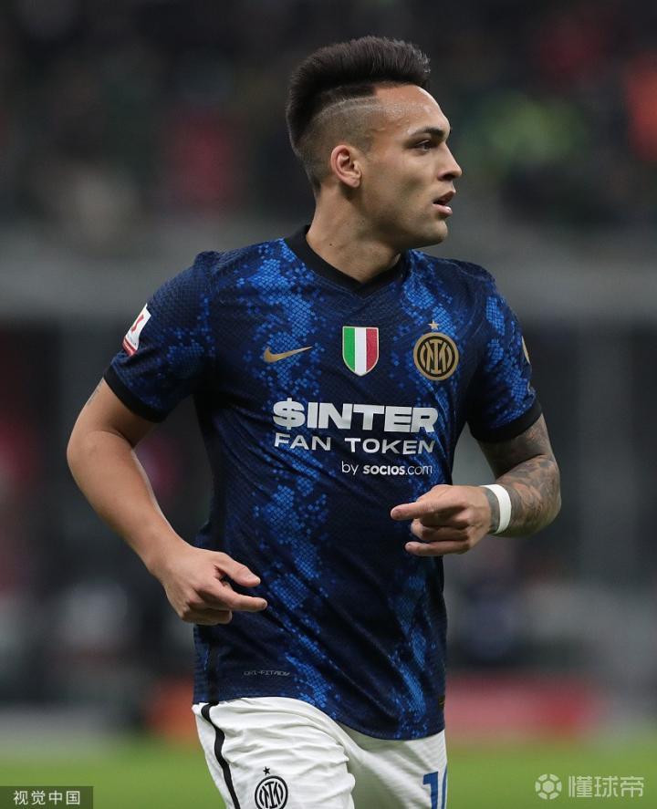 包含里程碑夜！费城76人队长鼓劲；意大利杯转会期刷纪录；话题不断；赛程密集仍需轮换的词条