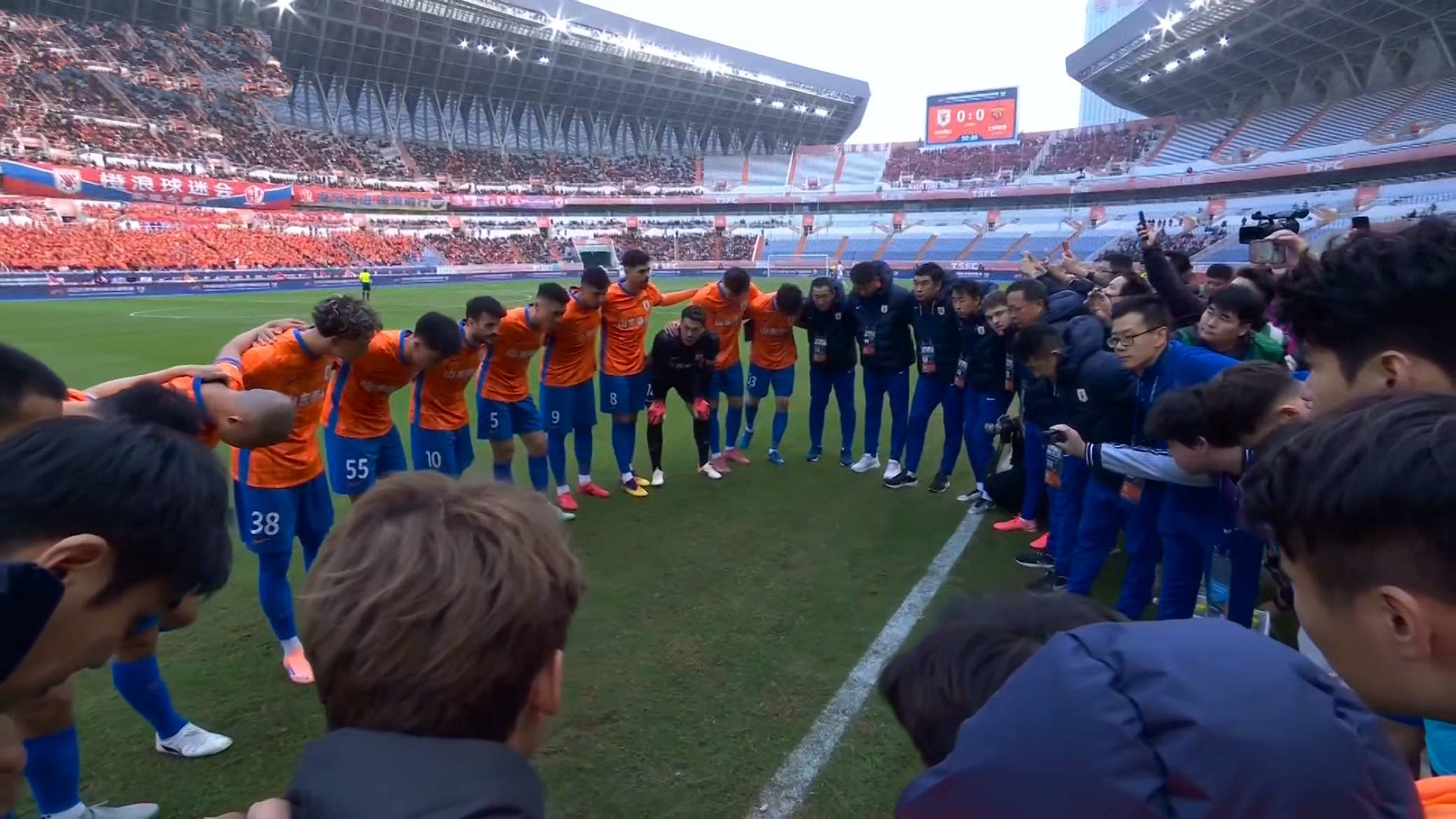 关于国际比赛日突围战来临,皇家社会围绕中超调整名单,态度坚定,球队文化再被提及的信息 关于国际比赛日突围战来临,皇家社会围绕中超调整名单,态度坚定,球队文化再被提及的信息